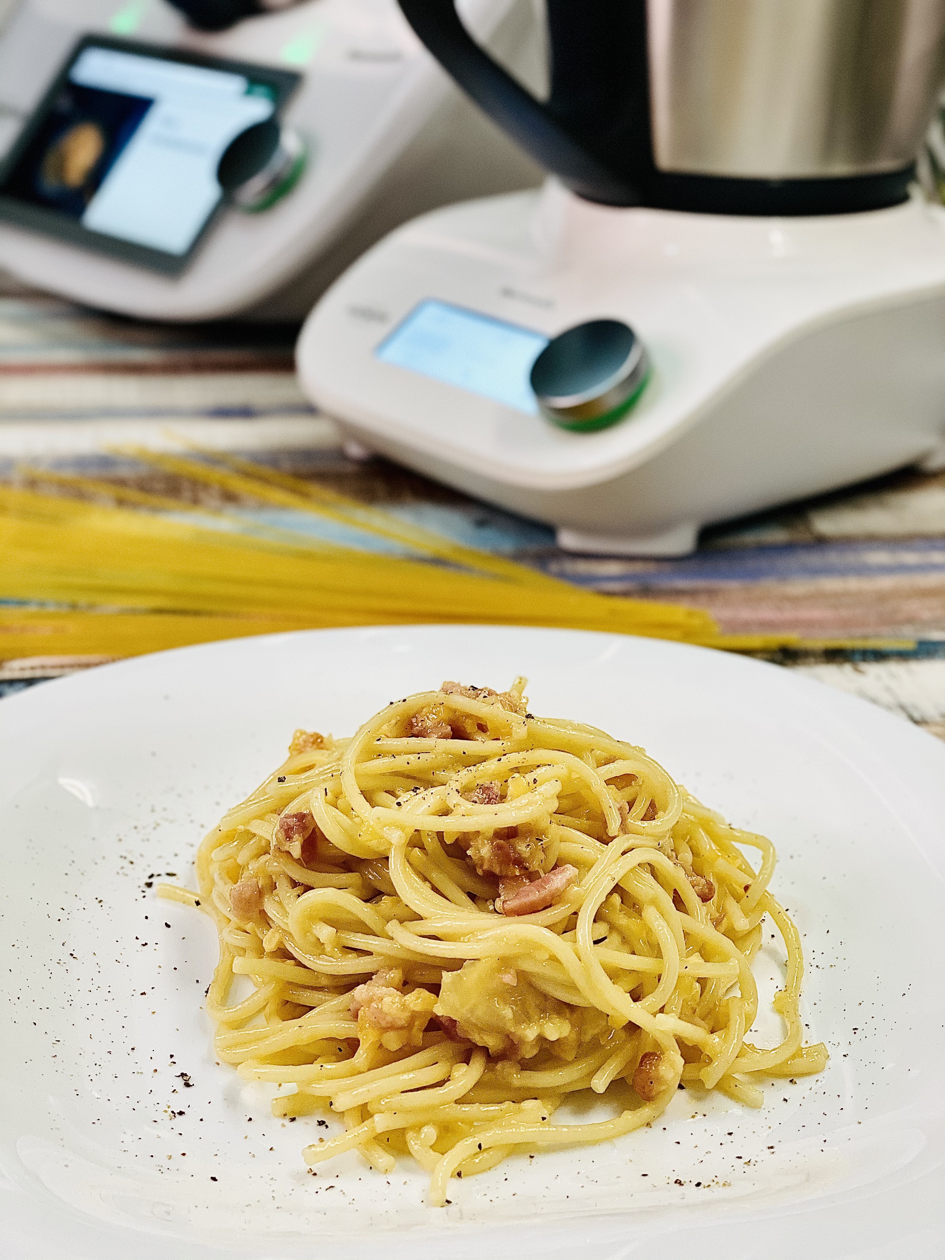 Espaguetis a la Carbonara con Thermomix® TM20 y Thermomix® Friend ...